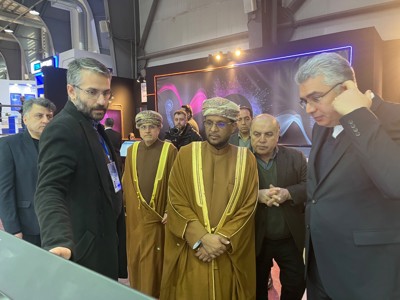 بازدید سفارت عمان از غرفه چکاوک